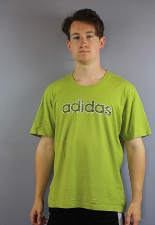 VINTAGE ADIDAS SINGLE STITCH T SHIRT IN GREEN WITH PRINTED L