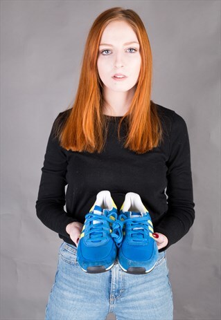 VINTAGE ADIDAS LOW TOP TRAINERS