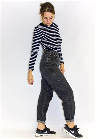 VINTAGE 80'S HIGH RISE TAPERED LEG MOM LEVI JEANS