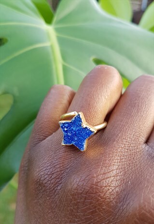 DRUZY GEMSTONE NAVY BLUE STAR GOLD RING