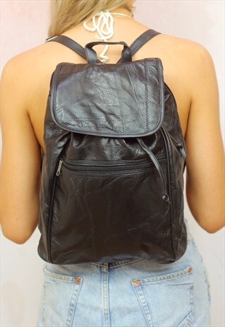 1990S VINTAGE JET BLACK FAUX VEGAN LEATHER BACKPACK