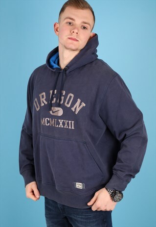 VINTAGE NIKE HOODIE IN NAVY NH61