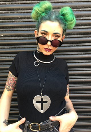 VINTAGE OVERSIZED HEART NECKLACE/CHOKER