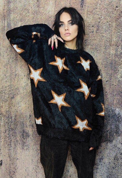 garment image
