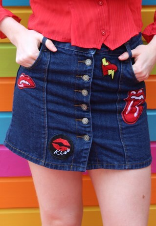 VINTAGE REWORKED NAVY BLUE DENIM MINI SKIRT RED LIP BADGES