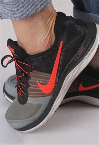 NIKE DUAL FUSION X RUNNING TRAINERS UK 5.5. US 6Y (AACF)