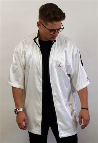 VINTAGE NIKE JORDAN JACKET