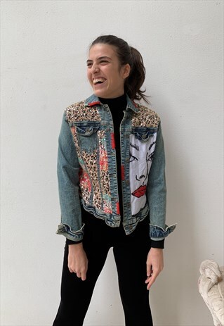VINTAGE 90S LIGHT BLUE DENIM SHORT JACKET WITH PAILLETTES