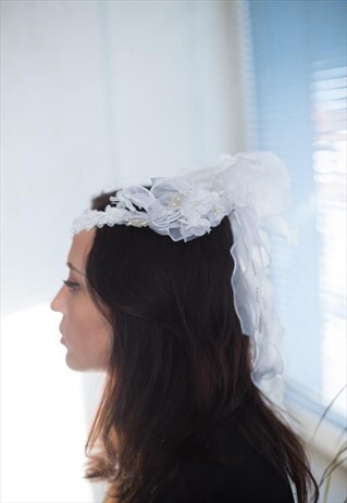 VINTAGE 70'S WHITE WEDDING HAIR PIECE