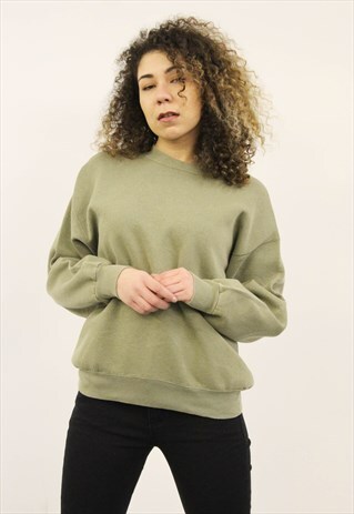 VINTAGE 1990S GREEN SWEATER