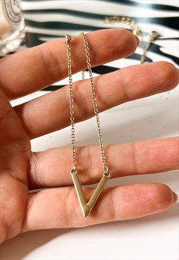Delicate Gold V Necklace