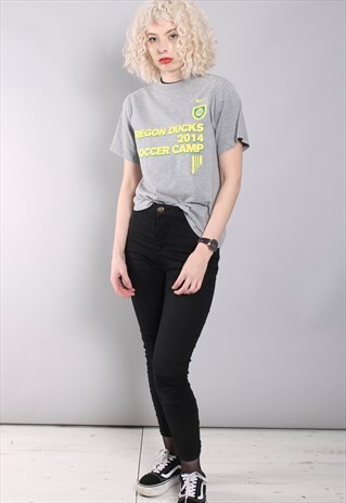 VINTAGE NIKE T-SHIRT