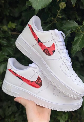 nike air force red tick