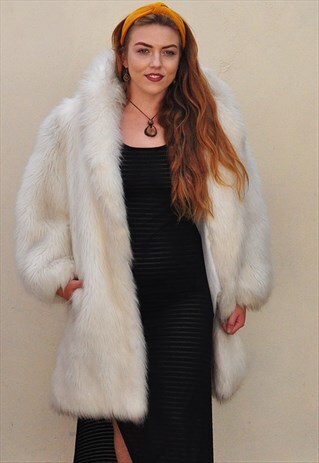 VINTAGE '80S ASTRAKA CREAM FAUX FUR OVERSIZE STATEMENT COAT