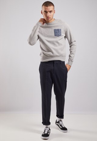 VINTAGE TOMMY HILFIGER SWEATSHIRT