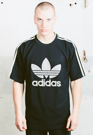 VINTAGE ADIDAS T-SHIRT