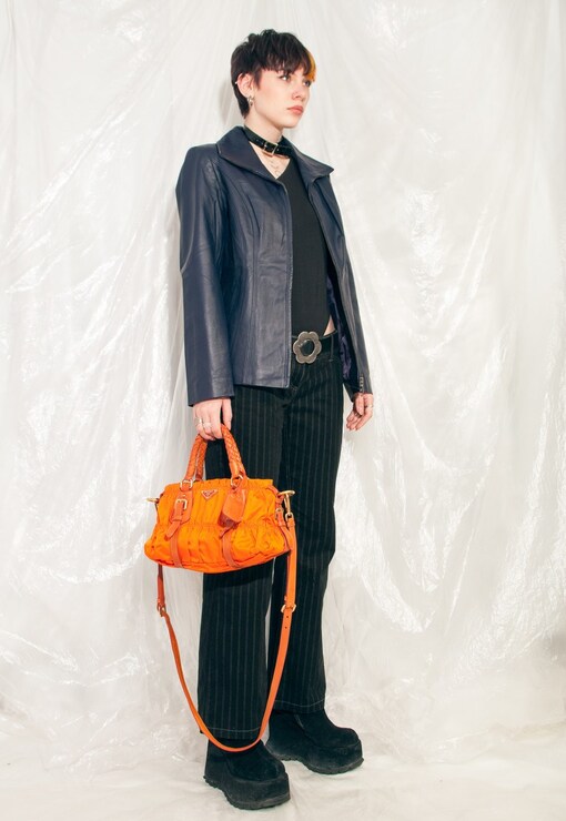 garment image