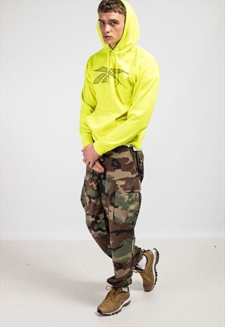 VINTAGE REEBOK HOODIE