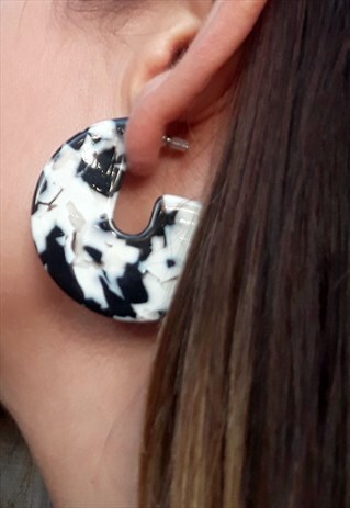 HALF MOON HOOP GEOMETRIC EARRINGS