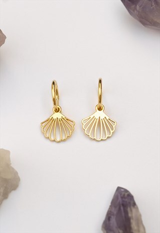 GOLD SHELL EARRINGS