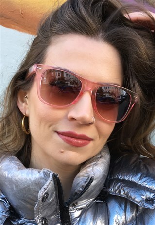 VINTAGE STYLE CRYSTAL PINK WAYFARER SUNGLASES