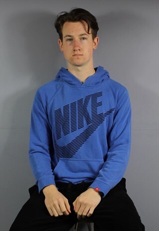 VINTAGE NIKE HOODIE IN BLUE WITH POUCH POCKET AND FELT PRINT