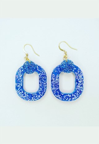 PURPLE GLITTER RESIN PILL EARRINGS
