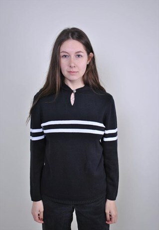 VINTAGE MINIMALIST BLACK WHITE HOODIE