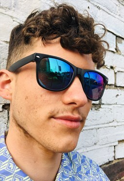 Vintage Black Wayfarer Sunglasses with Mirror Lenses 