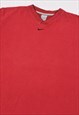 VINTAGE 00S NIKE EMBROIDERED LOGO T-SHIRT IN RED