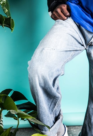 VINTAGE BLUE LEVI'S 527 RIPPED JEANS