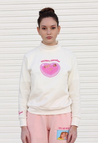HANDMADE SWEATSHIRT IN WHITE WITH MOCKNECK AND EMBROIDERY
