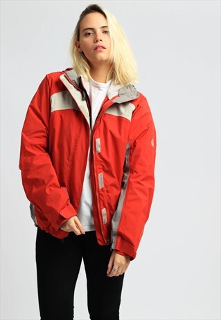 VINTAGE NIKE PADDED JACKET