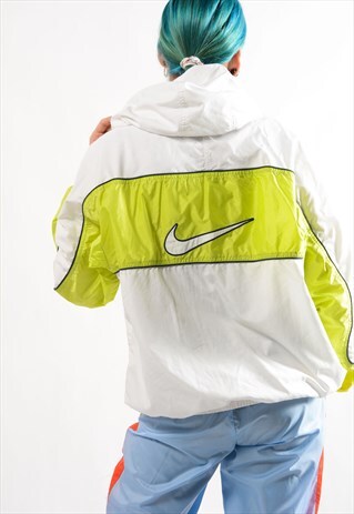 VINTAGE NIKE HOODED SHELL JACKET