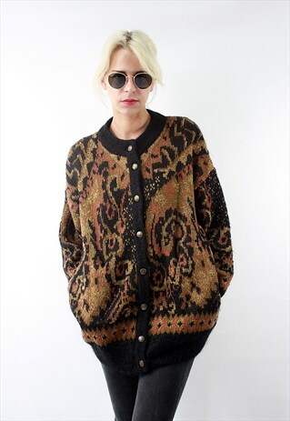 VINTAGE 80' BROWN JUMPER WITH PATTERNS BUTTONED.