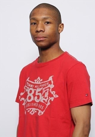 VINTAGE TOMMY HILFIGER LOGO T-SHIRT RED