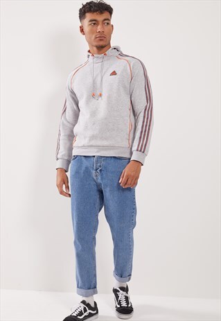 VINTAGE ADIDAS HOODIE
