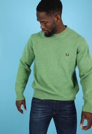 VINTAGE FRED PERRY JUMPER NK22