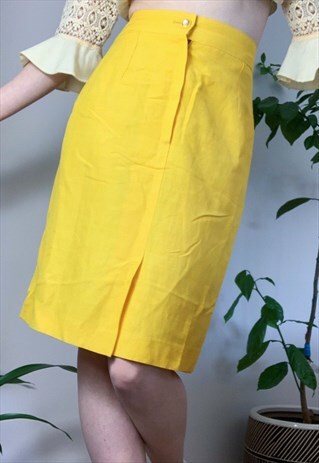 VINTAGE 1960S LEMON YELLOW PEARL BUTTON PENCIL SKIRT