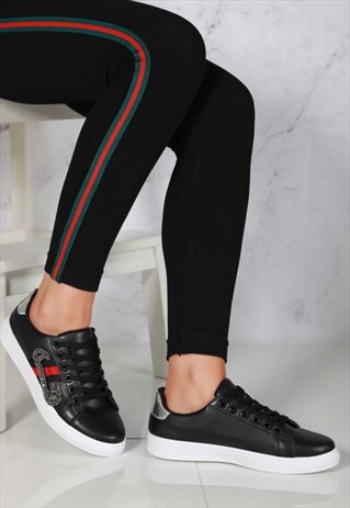 SEQUIN DETAIL LACE UP PUMP IN BLACK