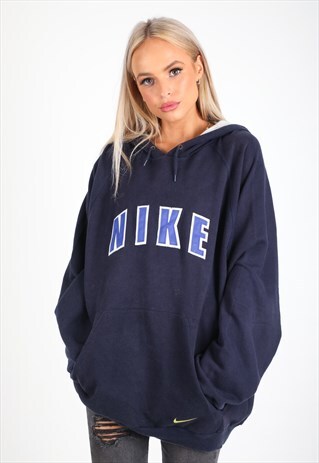 VINTAGE NIKE HOODIE H111