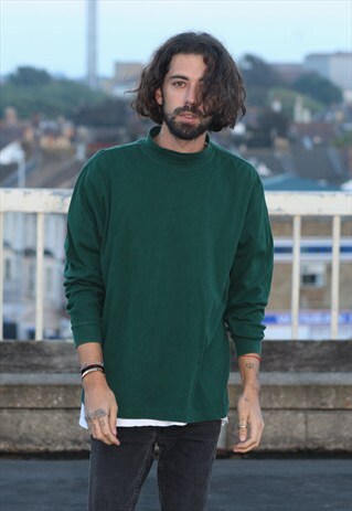 VINTAGE // 90'S // HIGH NECKED TOP
