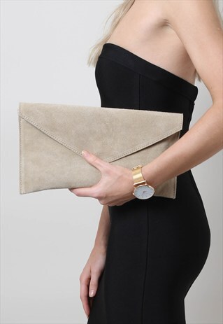 BEIGE SUEDE ENVELOPE CLUTCH BAG