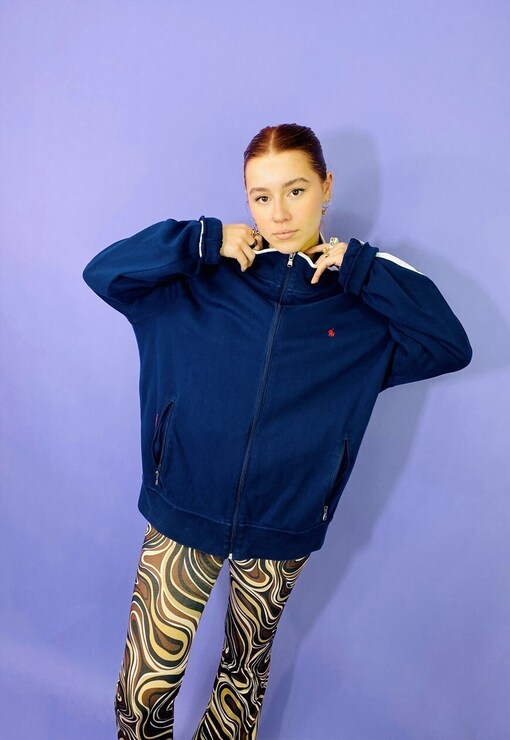 garment image