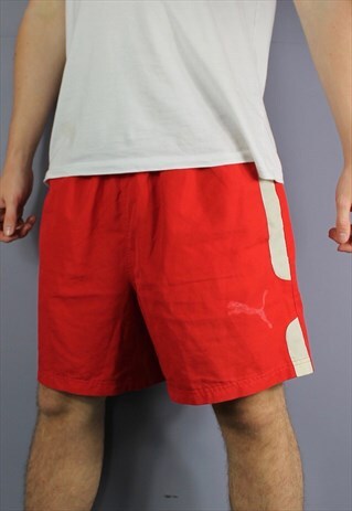 VINTAGE PUMA SHORTS IN RED WITH POCKETS, PRINTED LOGO AND DR