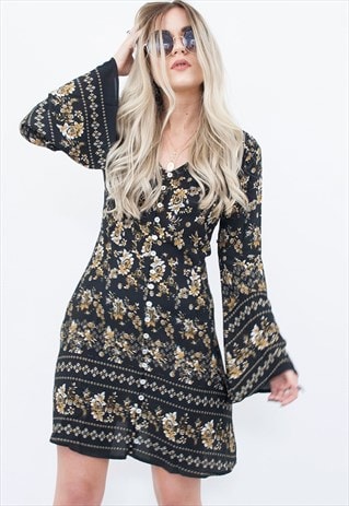 GRACE FLORAL FLUTE SLEEVE DRESS