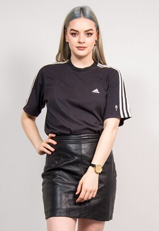 90'S VINTAGE BLACK ADIDAS T-SHIRT