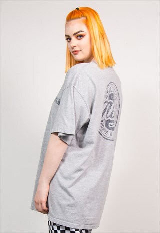 90'S VINTAGE GREY NIKE SPORTS OVERSIZE T-SHIRT