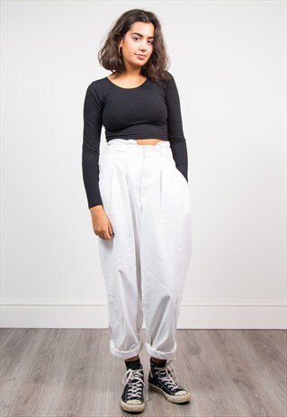 VINTAGE 90'S WHITE HIGH WAIST MOM JEANS
