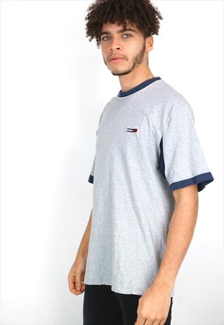 VINTAGE 90'S TOMMY HILFIGER T-SHIRT
